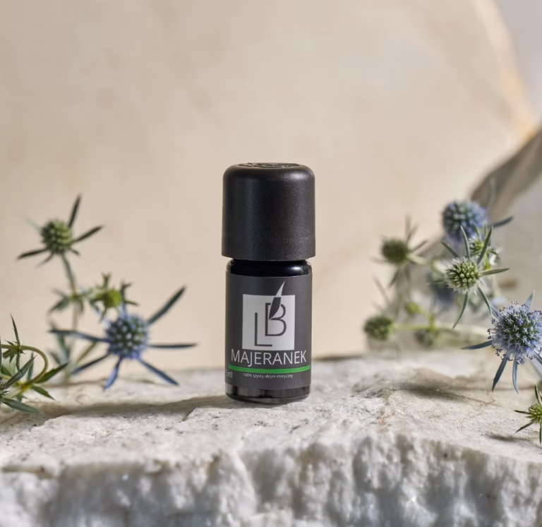 Naturalny olejek eteryczny z majeranku Blavender w fioletowym szkle Miron