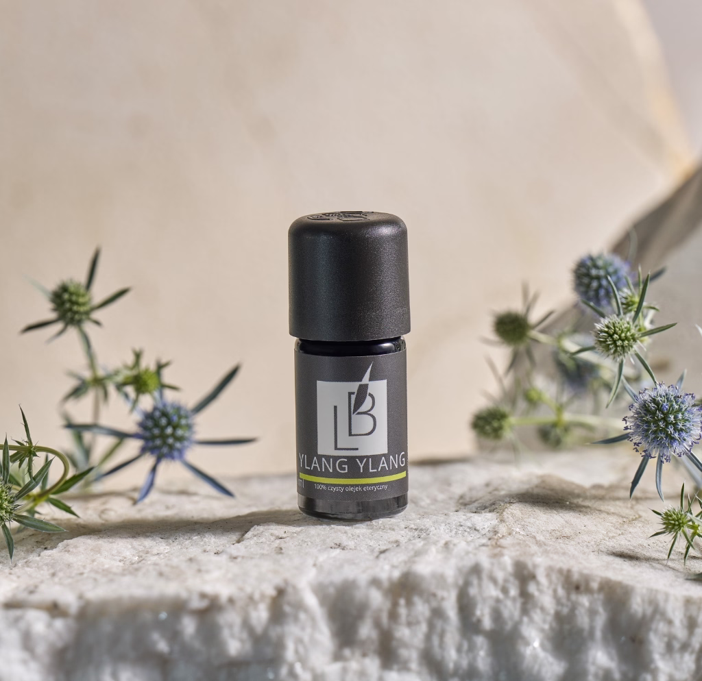 Naturalny olejek eteryczny Ylang Ylang Blavender w szkle Miron